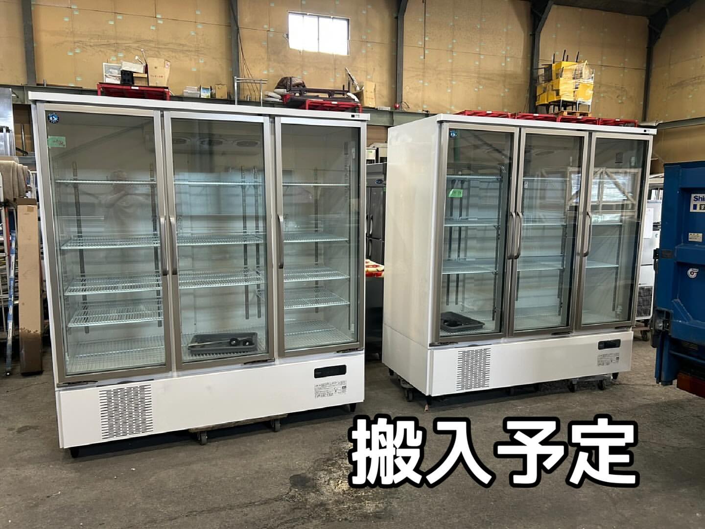 搬入‼️ホシザキリーチイン冷蔵ショーケース