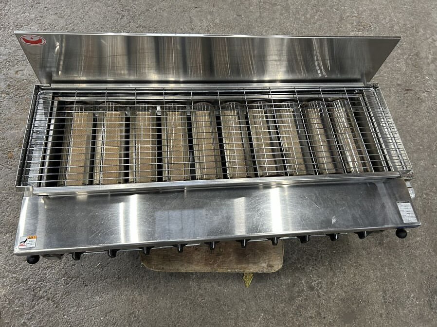 中古厨房機器入荷情報‼️ マルゼン　下火式グリラー　MGKS-310　都市ガス　上部写真