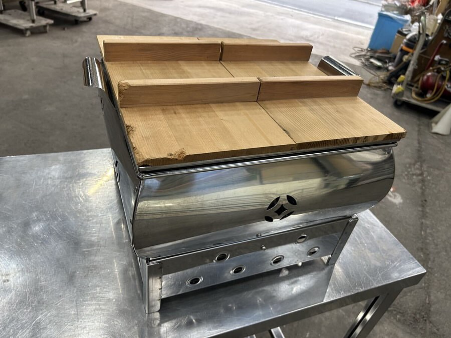 入荷厨房機器製品紹介‼️株式会社ワクイ おでん鍋 LPG プロパンガス 上面写真