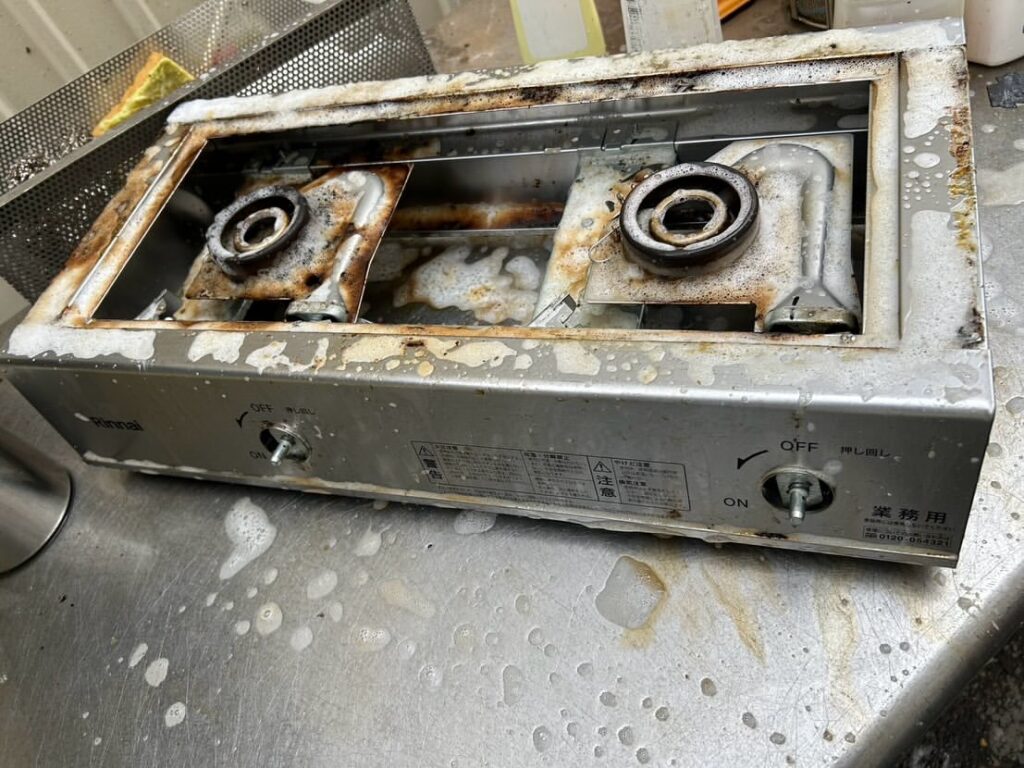 中古厨房機器のメンテナンス‼️リンナイ2口ガスコンロRSB-206A LPガス　洗浄メンテナンス写真