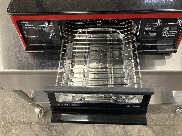 中古厨房機器入荷情報‼️パロマ　2口ガスコンロ IC-66WCR-R　LPガスグリラー内部写真