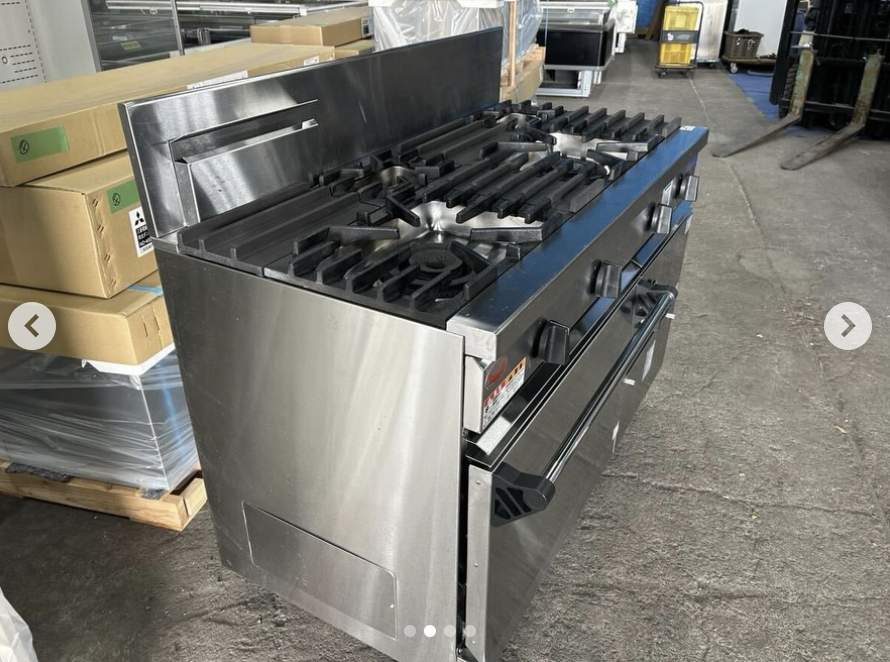 中古厨房機器入荷情報‼️マルゼン4口ガスレンジRGR-1264D斜め写真