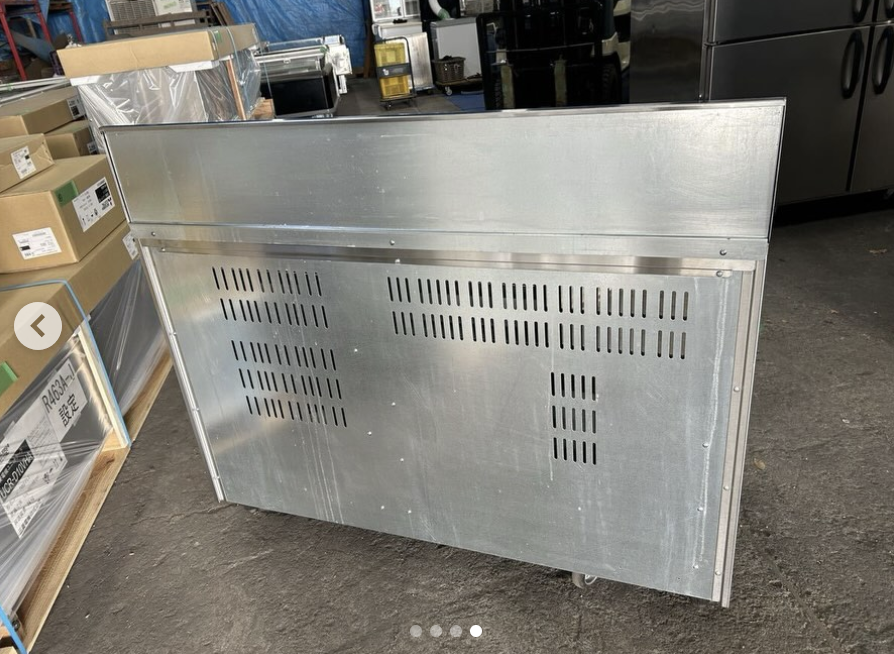 中古厨房機器入荷情報‼️マルゼン4口ガスレンジRGR-1264D背面写真