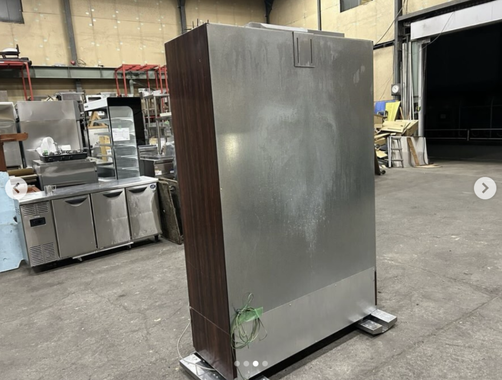 シザキリーチイン冷蔵ショーケースRSC-120CT-B背面写真