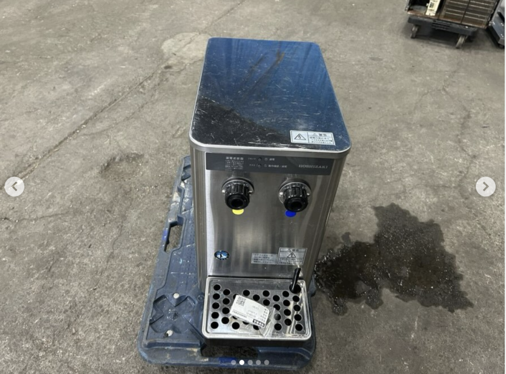 中古厨房機器入荷情報‼️ホシザキ生ビールサーバー前面斜め上写真